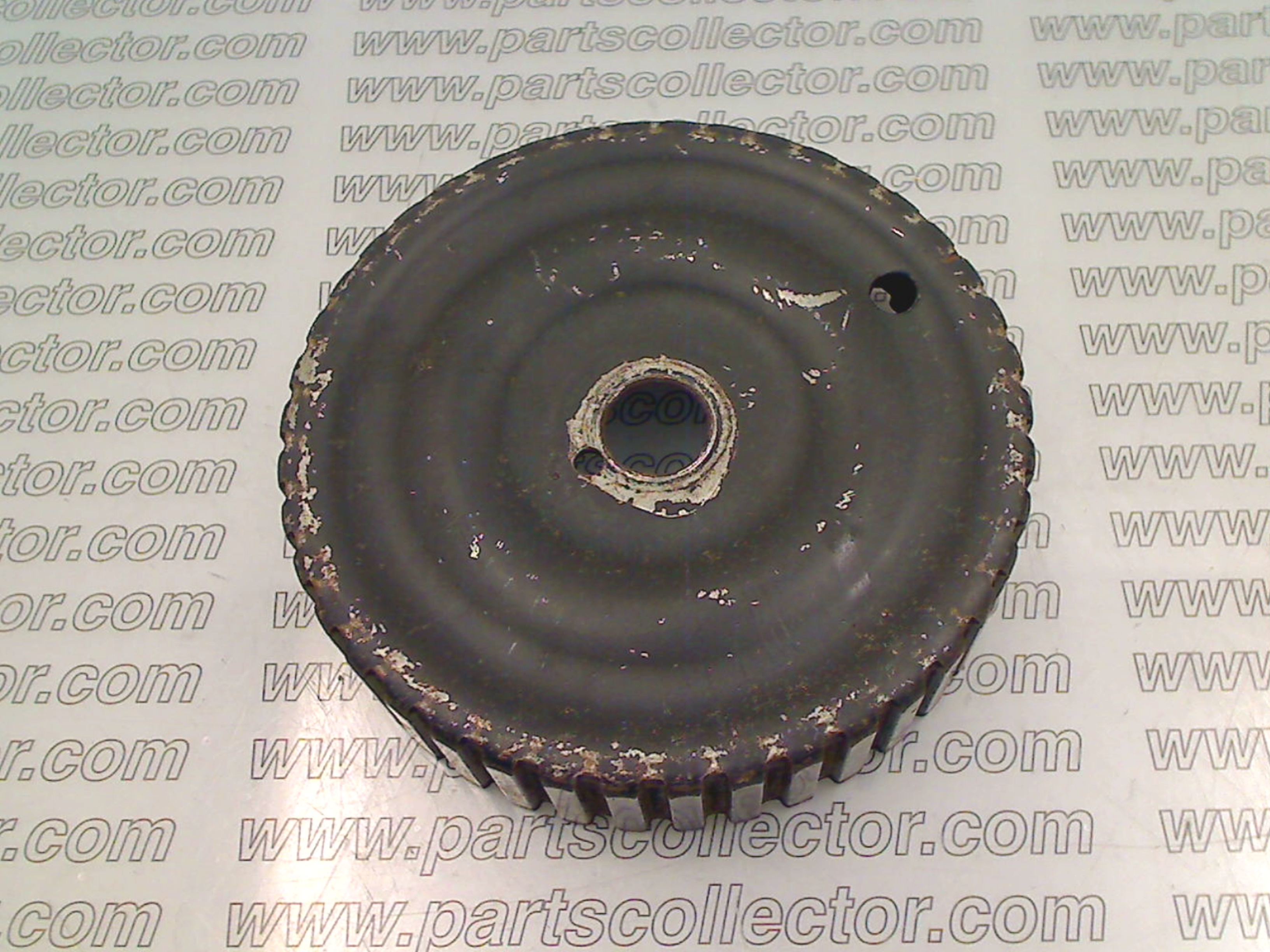 LH CAMSHAFT PULLEY
