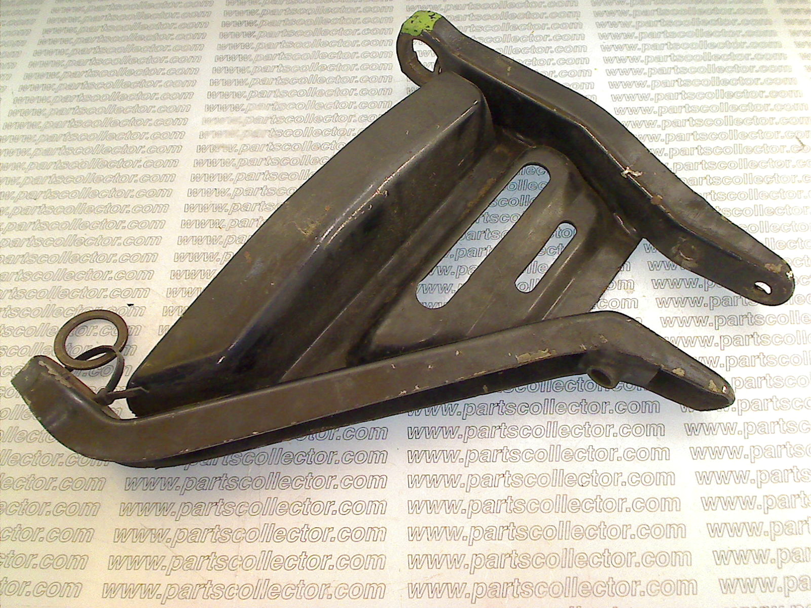 FRONT LH LOWER LEVER