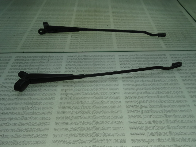 FRONT WIPER ARM
