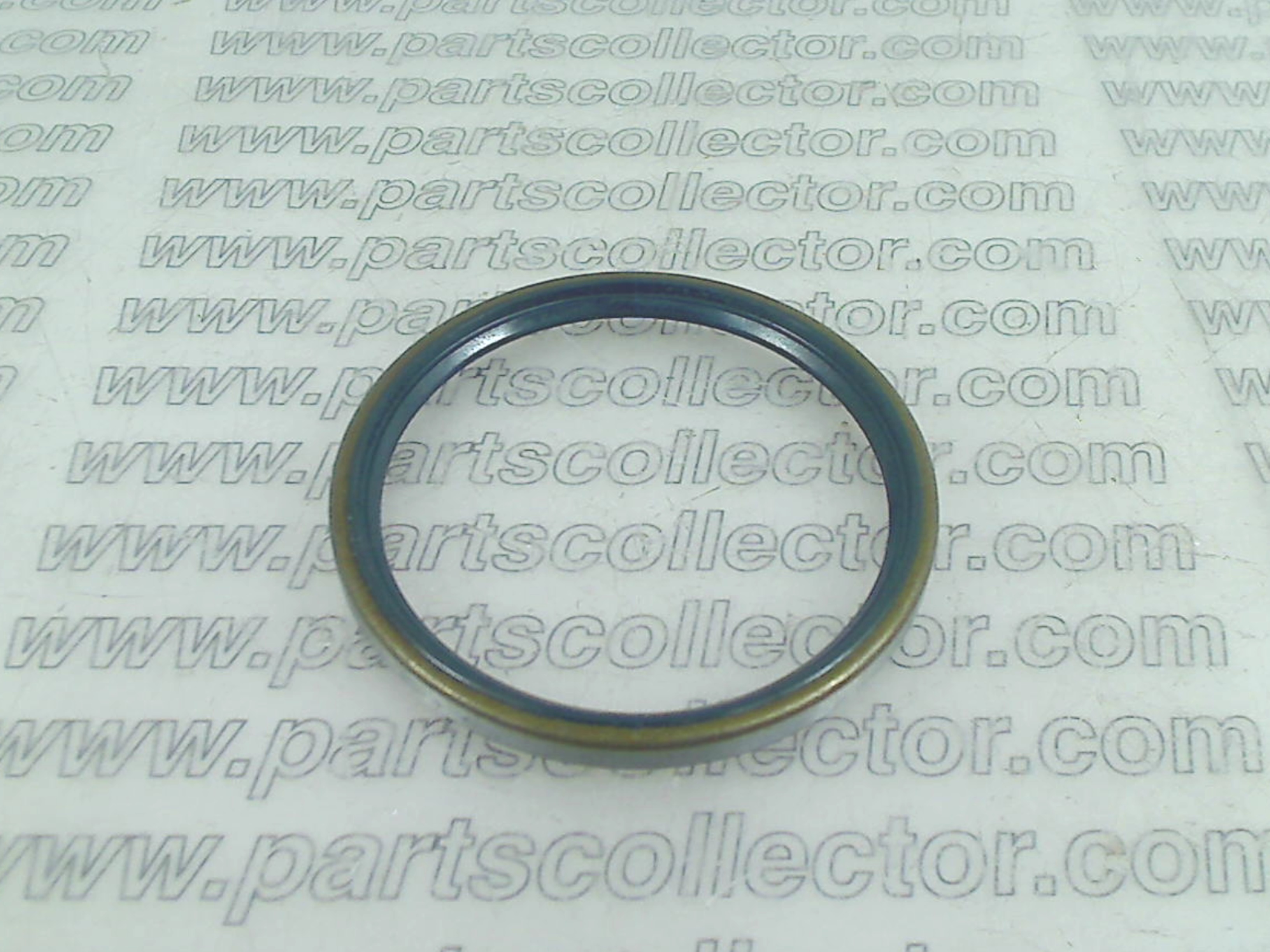 WHEEL HUB SEAL RING