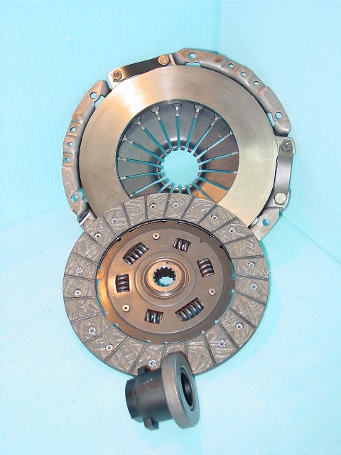 CLUTCH ASSEMBLY WITH DISC AND PRESSURE PLATE