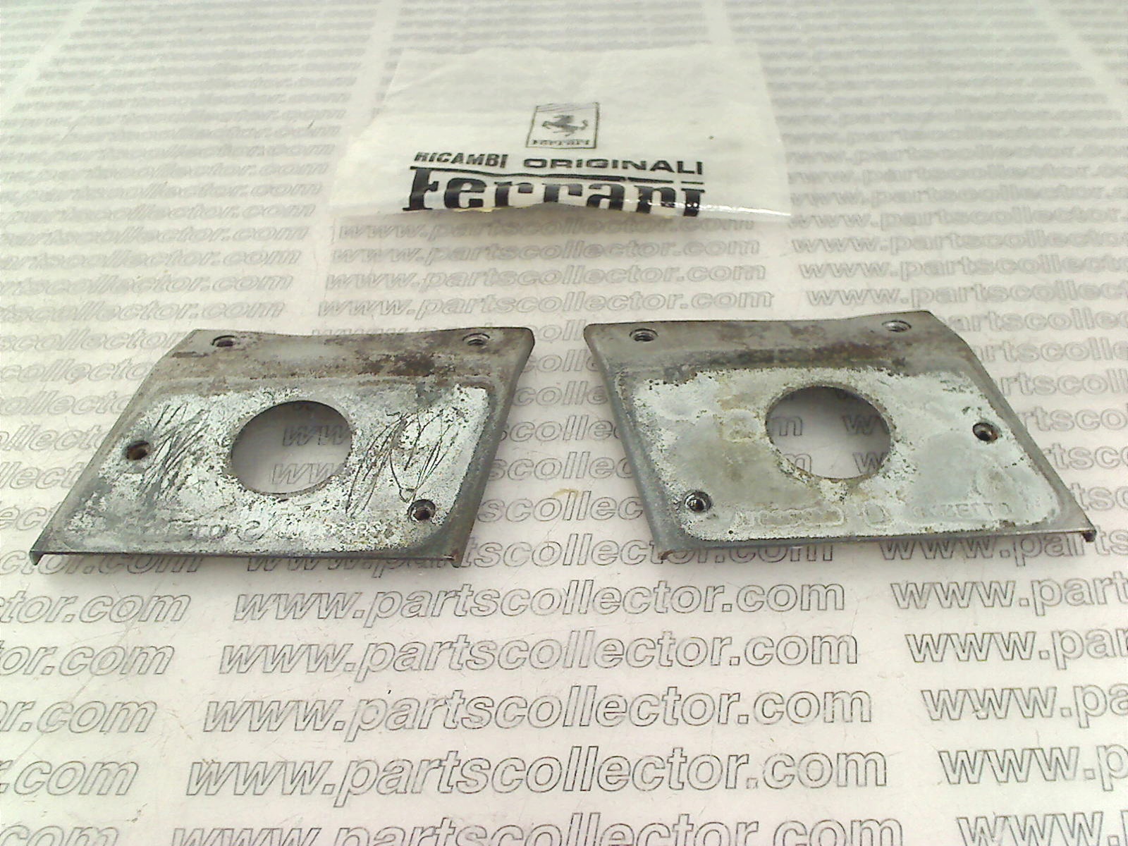 COPPIA SUPPORTI FANALE RETROMARCIA