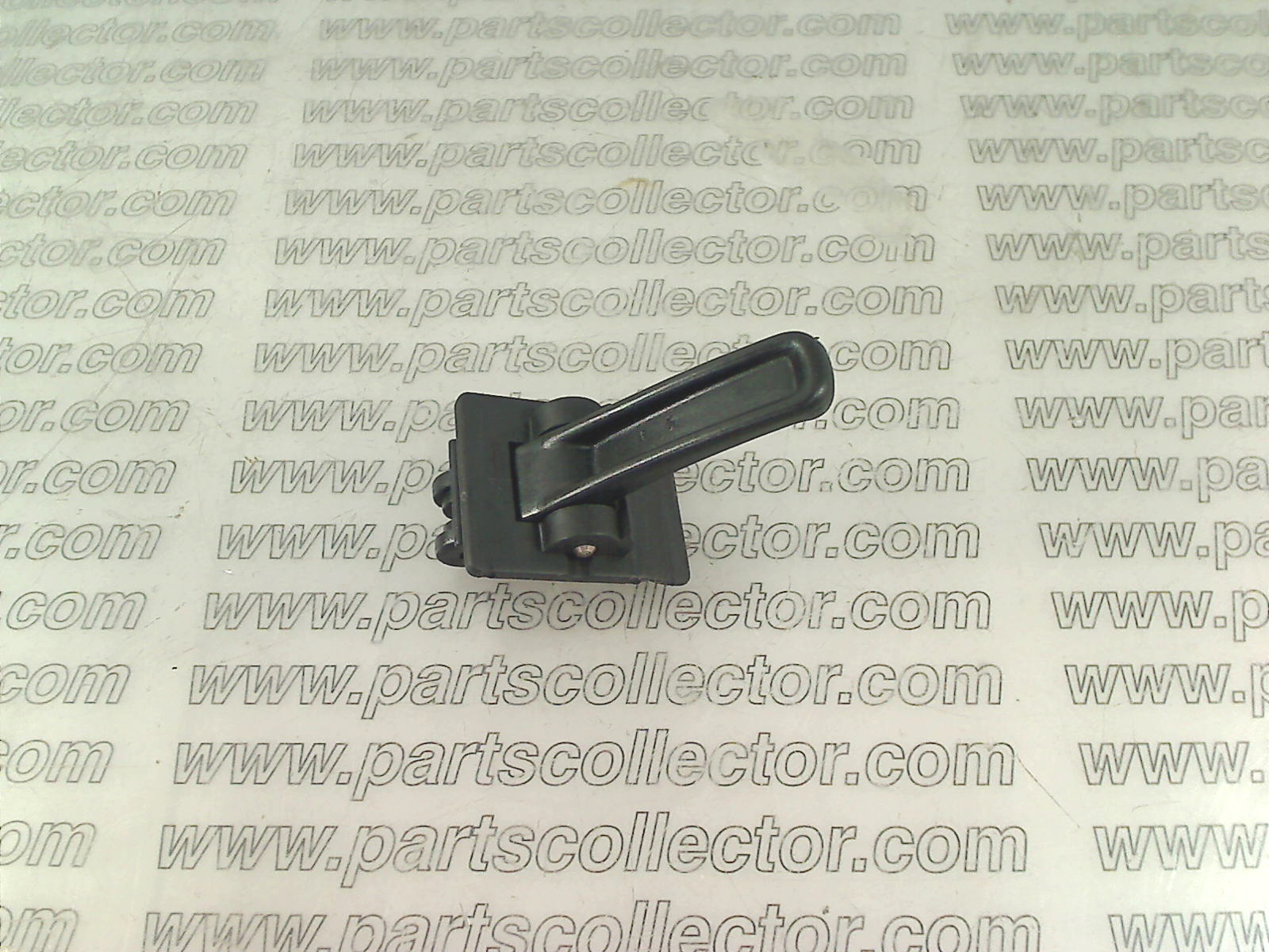 INTERNAL DOOR HANDLE