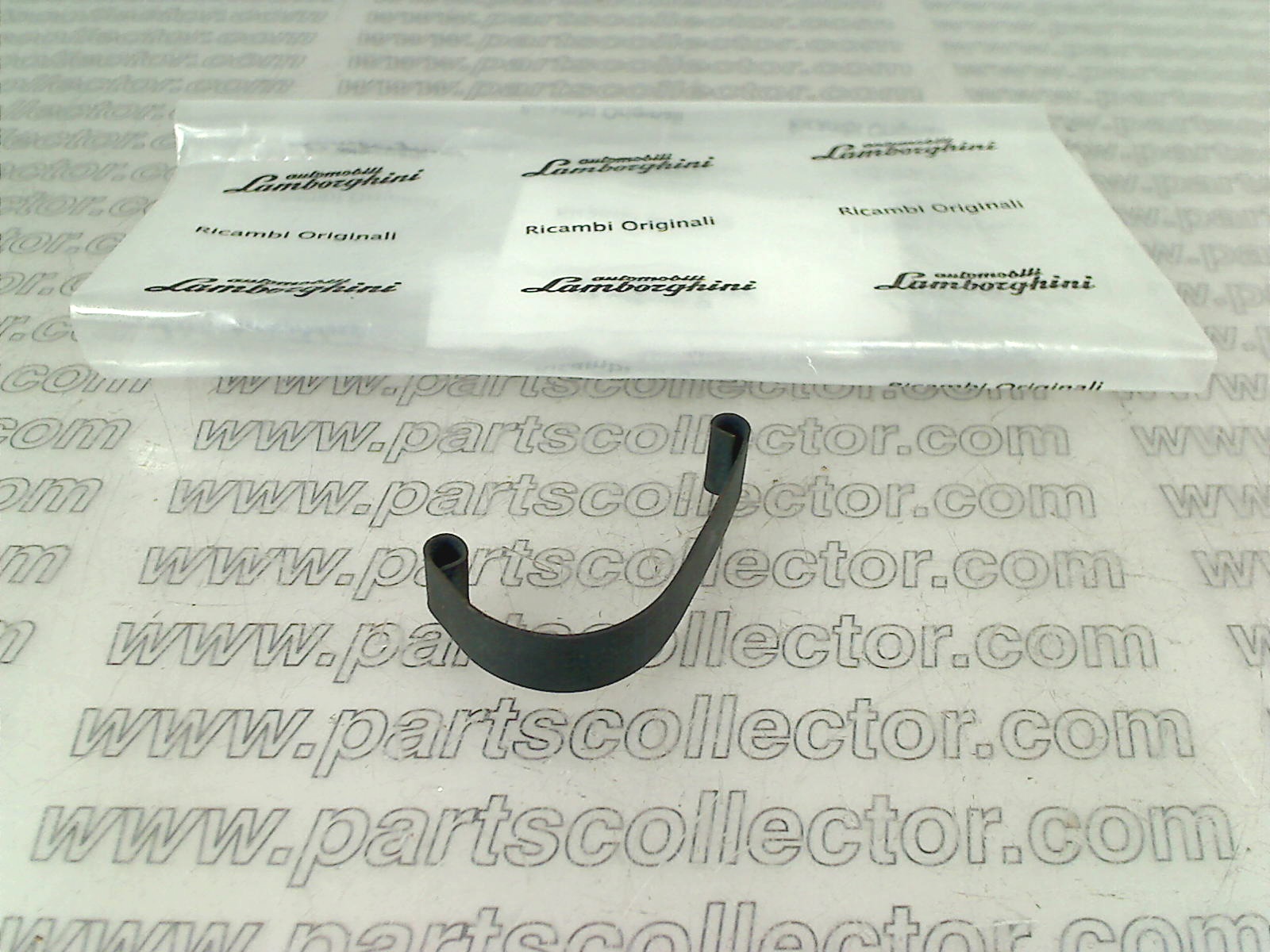 FUEL FILLER COVER SPRING 
