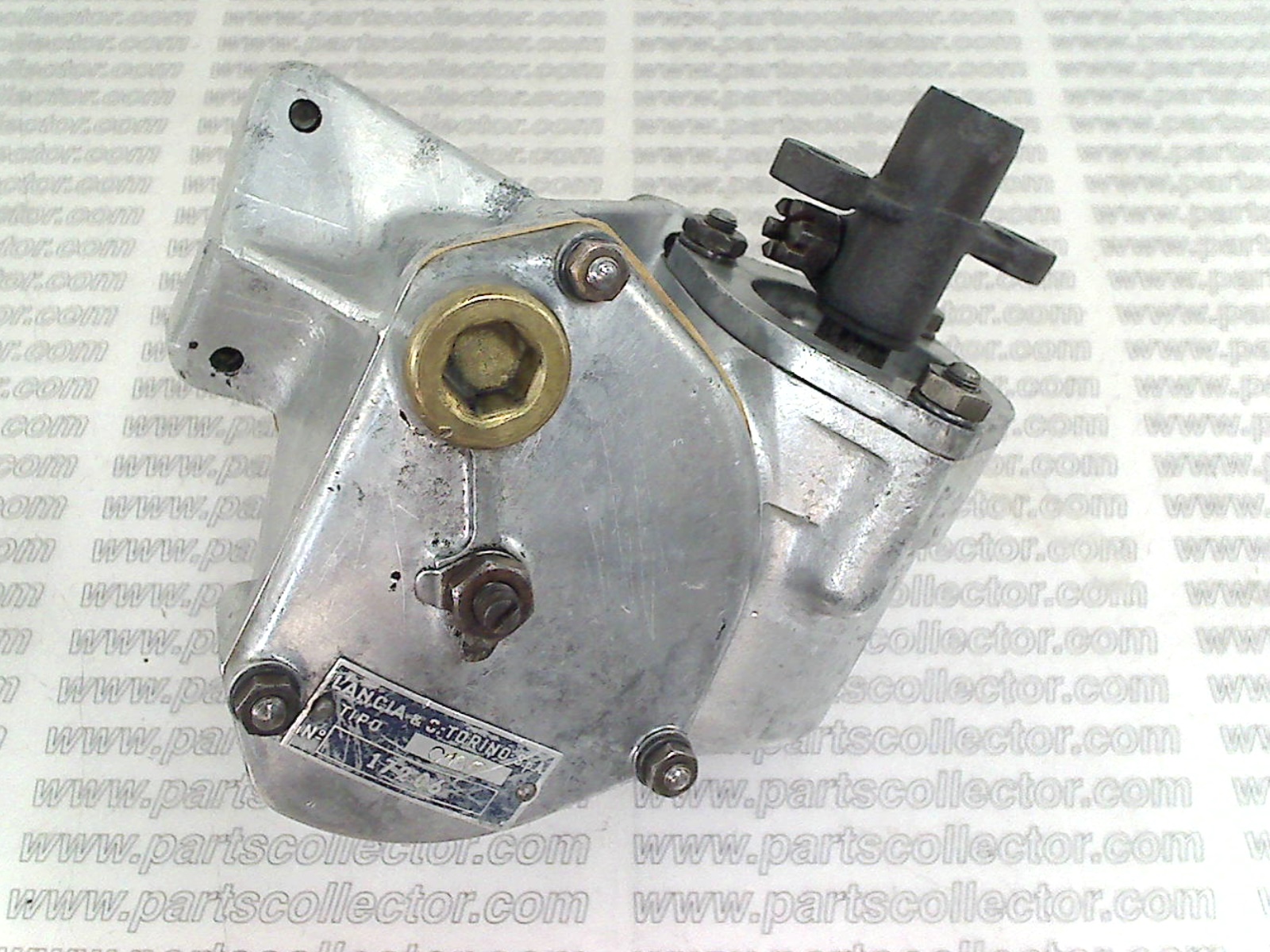 STEERING BOX