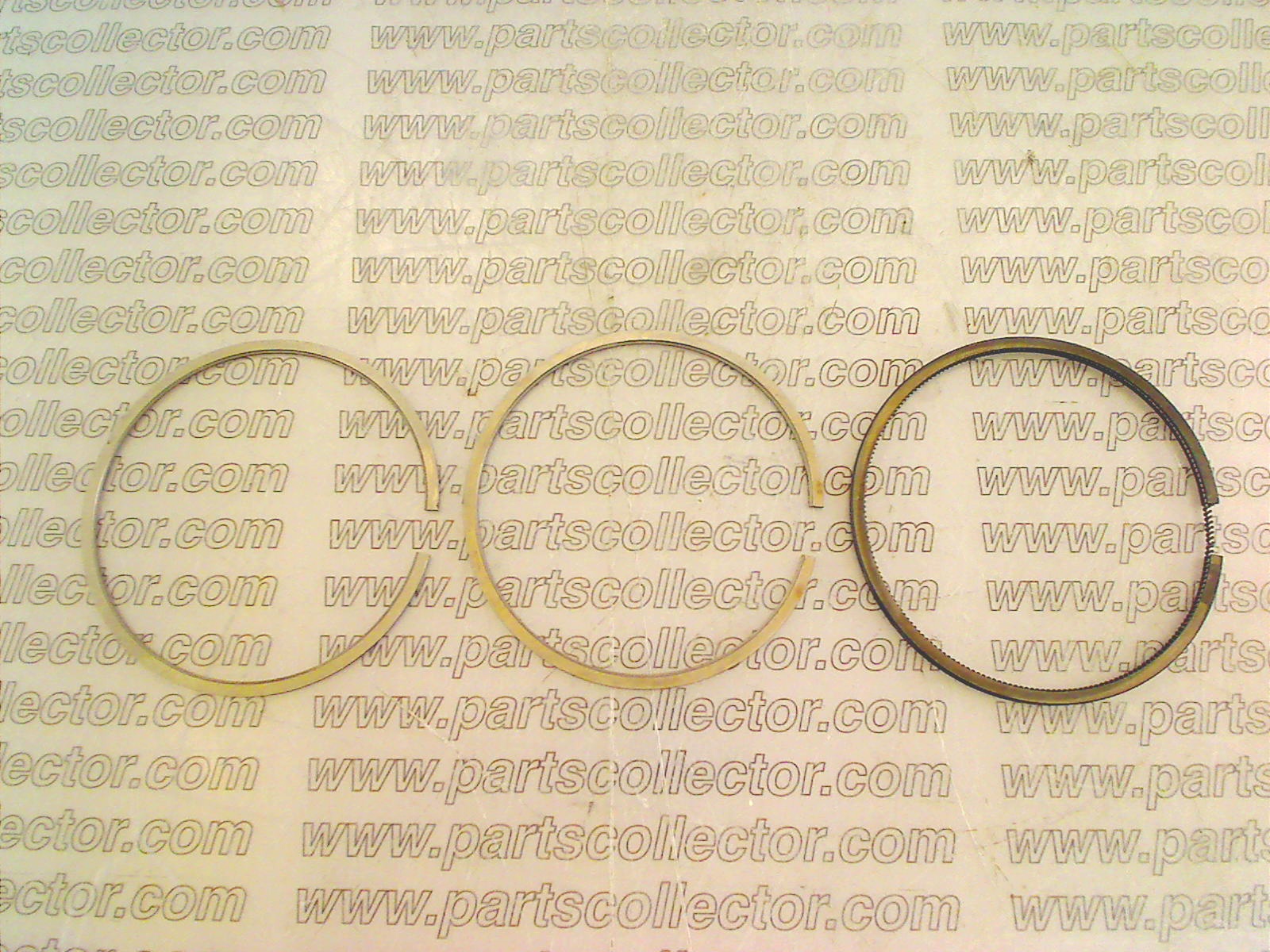 PISTON RINGS SET 8 CYLINDERS