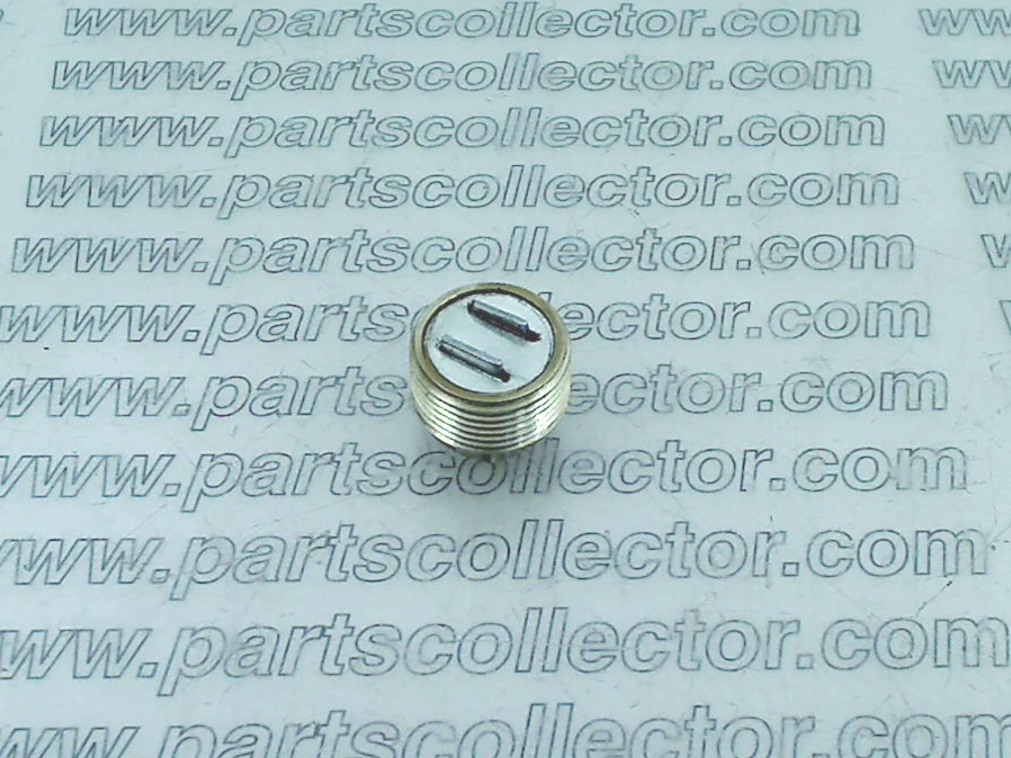 MAGNETIC OIL DRAIN PLUG